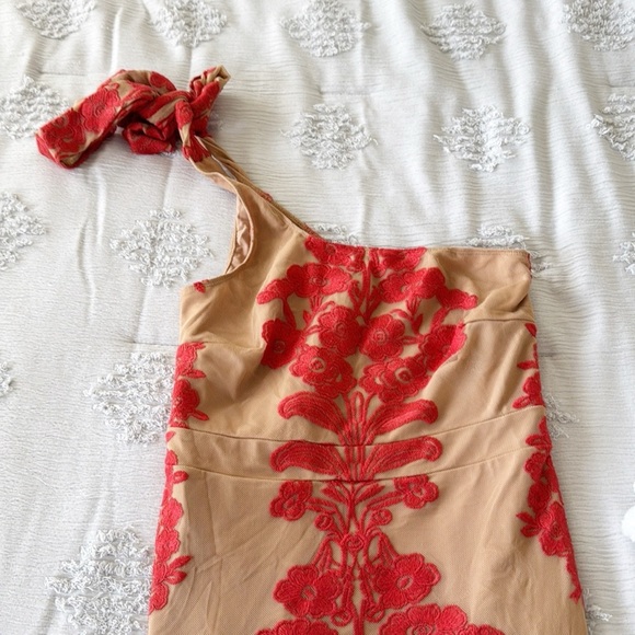 For Love & Lemons Temecula Red One Shoulder Mini Dress small - Picture 3 of 9